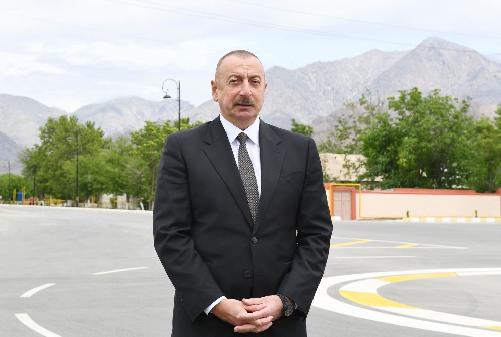 President Ilham Aliyev interviewed by Azerbaijan Television (PHOTO)