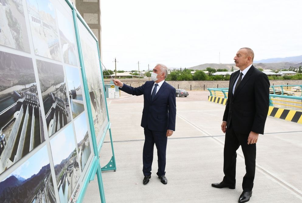 President Ilham Aliyev views construction of Ordubad Hydroelectric Power Plant (PHOTO)