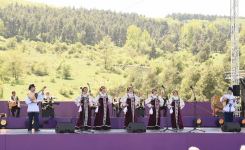 Azerbaijani president, first lady attend opening of “Kharibulbul” festival in Shusha (PHOTO)