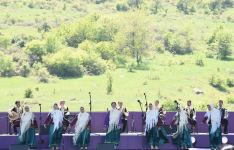 Azerbaijani president, first lady attend opening of “Kharibulbul” festival in Shusha (PHOTO)