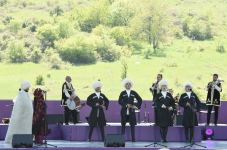 Azerbaijani president, first lady attend opening of “Kharibulbul” festival in Shusha (PHOTO)