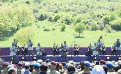 Azerbaijani president, first lady attend opening of “Kharibulbul” festival in Shusha (PHOTO)
