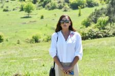 Azerbaijani president, first lady attend opening of “Kharibulbul” festival in Shusha (PHOTO)