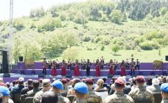 Azerbaijani president, first lady attend opening of “Kharibulbul” festival in Shusha (PHOTO)