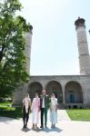 Azerbaijani president visits Yukhari Govharagha mosque in Shusha (PHOTO)