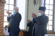 Festive prayer performed at Teze Pir mosque in Azerbaijan’s Baku (PHOTO)