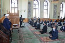 Festive prayer performed at Teze Pir mosque in Azerbaijan’s Baku (PHOTO)