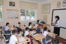 Azerbaijan partially resumes full-time lessons at schools in several cities and districts (PHOTO)