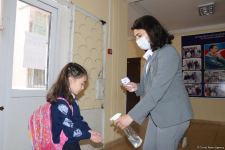 Azerbaijan partially resumes full-time lessons at schools in several cities and districts (PHOTO)