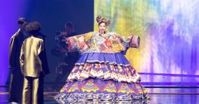 Azerbaijani contestant Samira Efendi proceeds into Eurovision final (PHOTO/VIDEO)