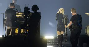 Azerbaijani contestant Samira Efendi proceeds into Eurovision final (PHOTO/VIDEO)