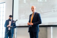 YARAT presents Homo Urbanus Europeanus photo exhibition within first int'l Baku Street Photo Festival (PHOTO)