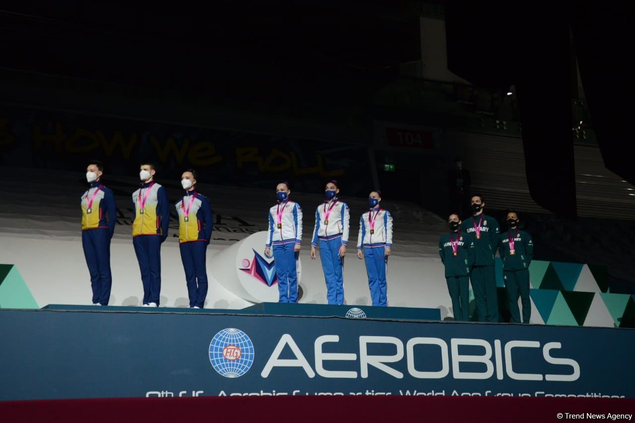 Winners of Aerobic Gymnastics World Age Group Competition in individual program and trios awarded in Baku (PHOTO)