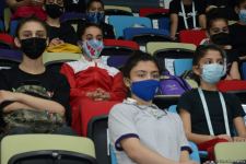 Azerbaijani gymnasts meet with multiple European and world champion in Baku (PHOTO)