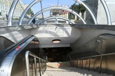President Ilham Aliyev views conditions created at 'November 8' subway station (PHOTO)