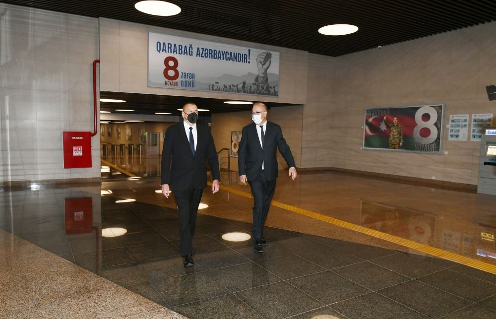 President Ilham Aliyev views conditions created at 'November 8' subway station (PHOTO)