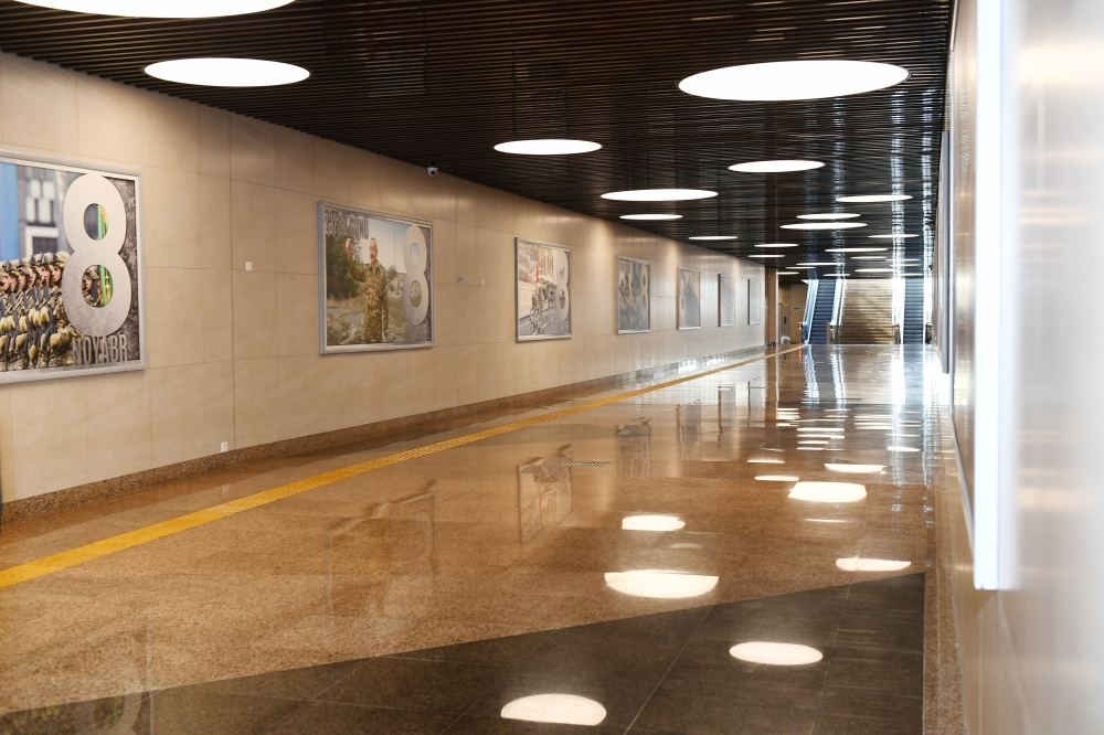 President Ilham Aliyev views conditions created at 'November 8' subway station (PHOTO)