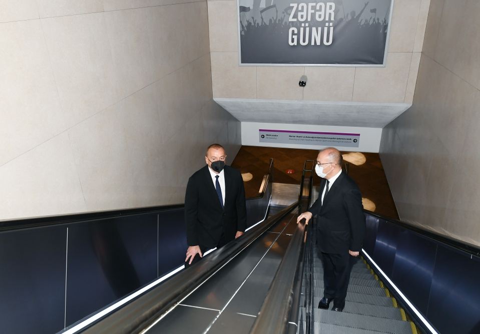 President Ilham Aliyev views conditions created at 'November 8' subway station (PHOTO)