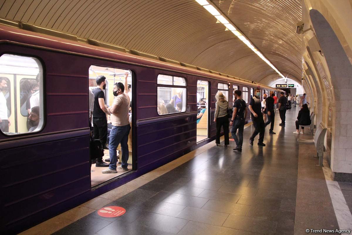 COVID-19 vaccination not required from Baku metro passengers - Interior Ministry