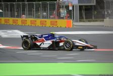 F-1 Azerbaijan Grand Prix kicks off with F-2 Practice Session in Baku (PHOTO)