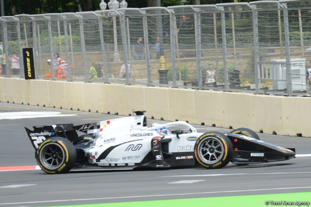 F-1 Azerbaijan Grand Prix kicks off with F-2 Practice Session in Baku (PHOTO)