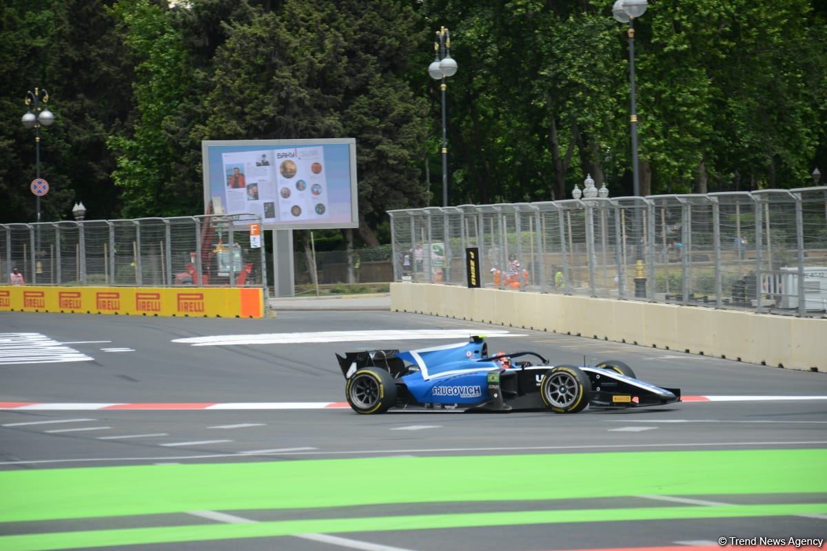F-1 Azerbaijan Grand Prix kicks off with F-2 Practice Session in Baku (PHOTO)