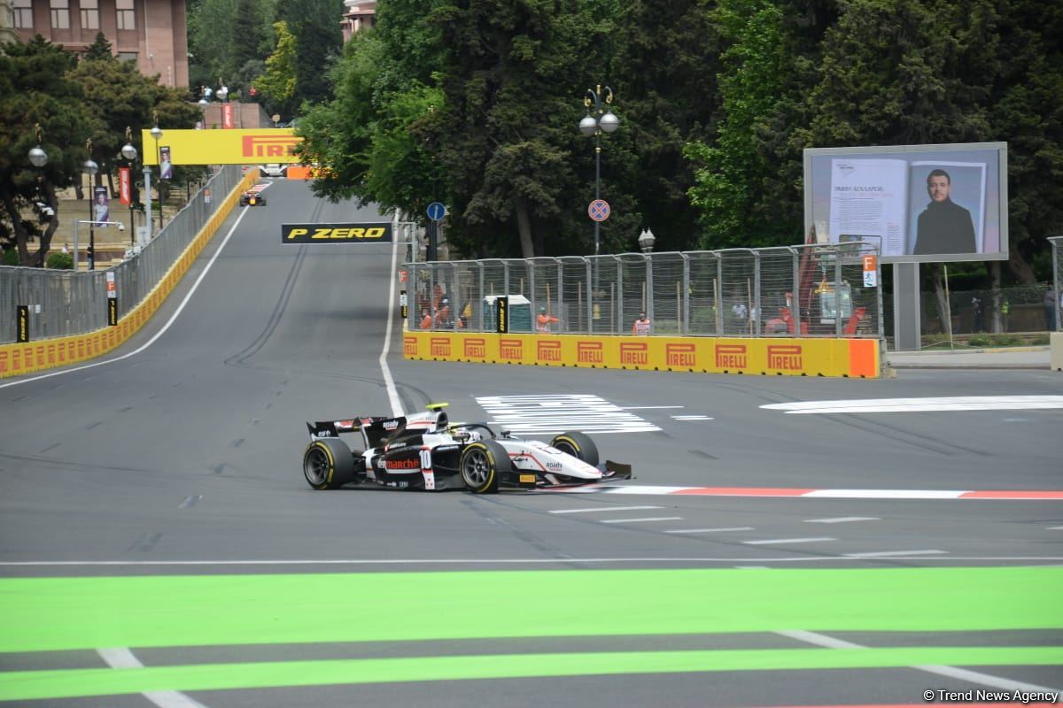 F-1 Azerbaijan Grand Prix kicks off with F-2 Practice Session in Baku (PHOTO)