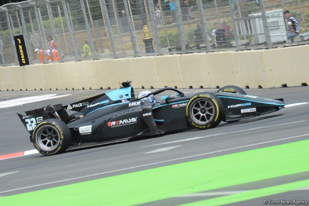 F-1 Azerbaijan Grand Prix kicks off with F-2 Practice Session in Baku (PHOTO)