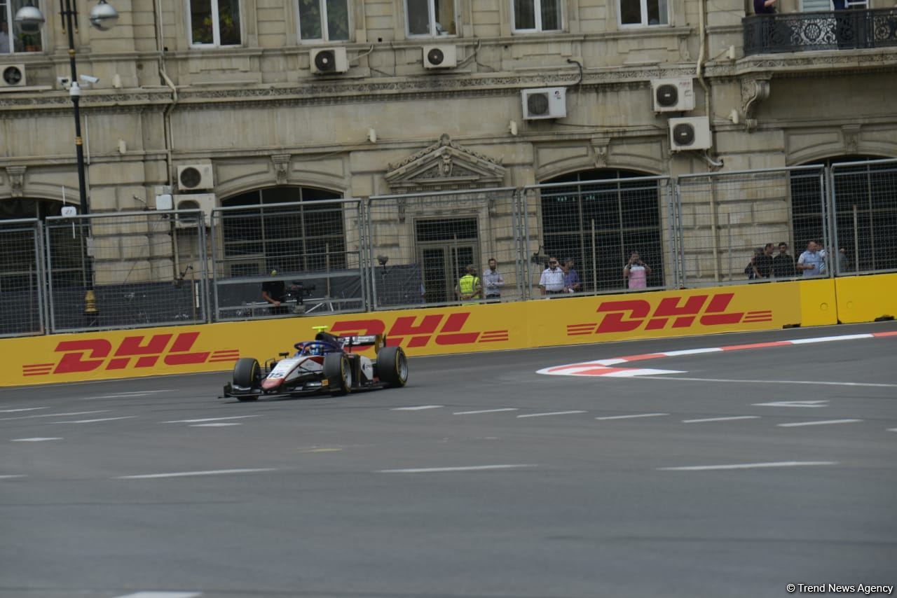 F-1 Azerbaijan Grand Prix kicks off with F-2 Practice Session in Baku (PHOTO)