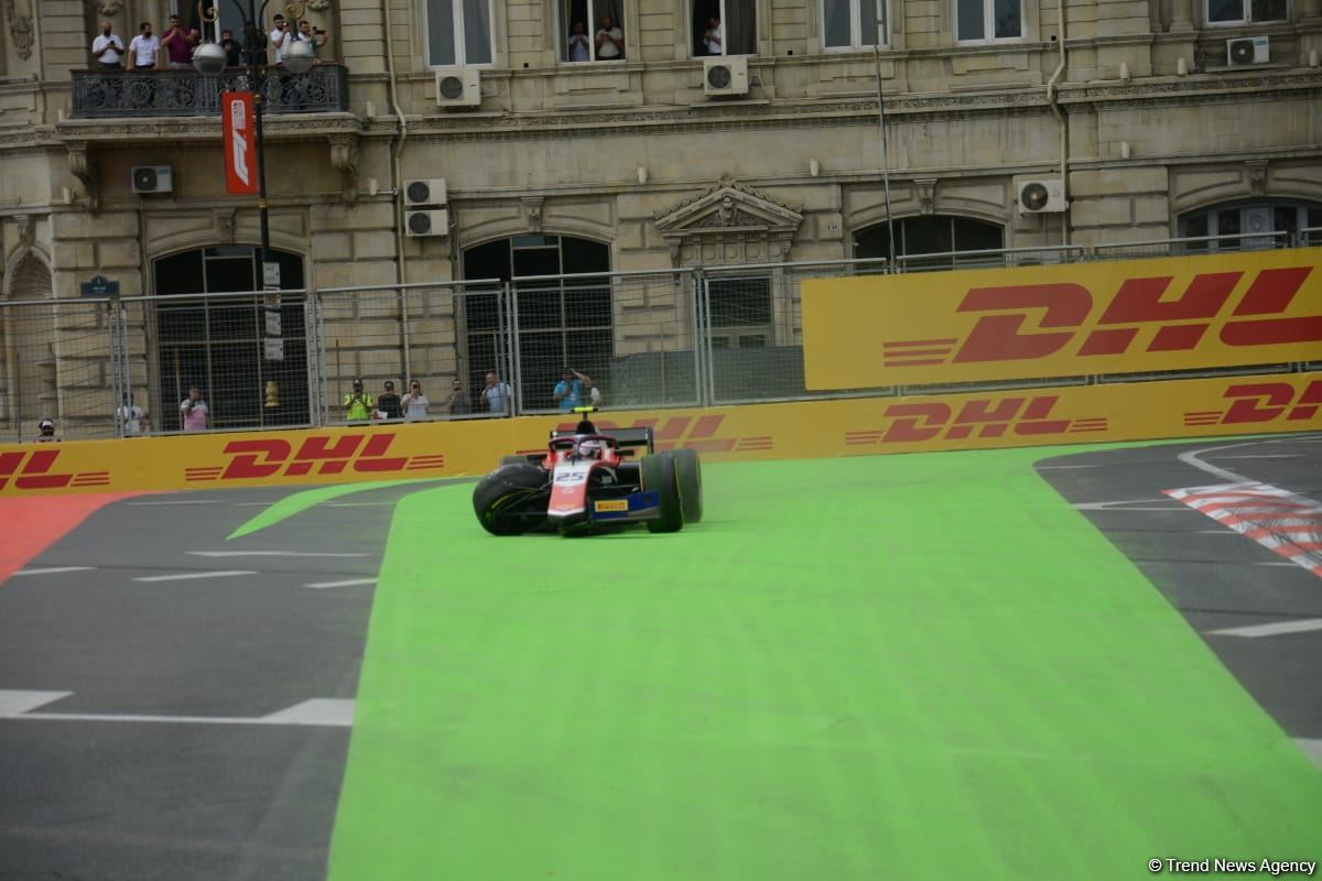 F-1 Azerbaijan Grand Prix kicks off with F-2 Practice Session in Baku (PHOTO)