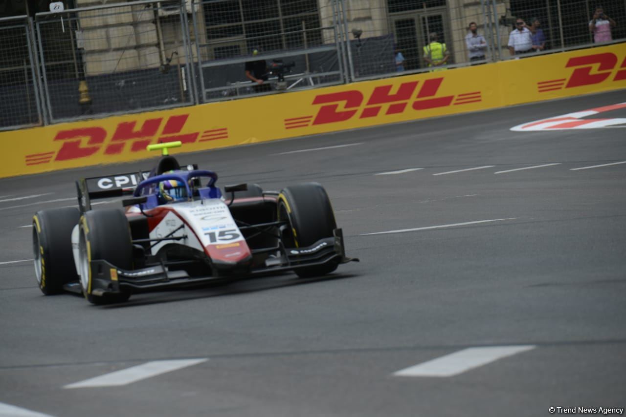 F-1 Azerbaijan Grand Prix kicks off with F-2 Practice Session in Baku (PHOTO)
