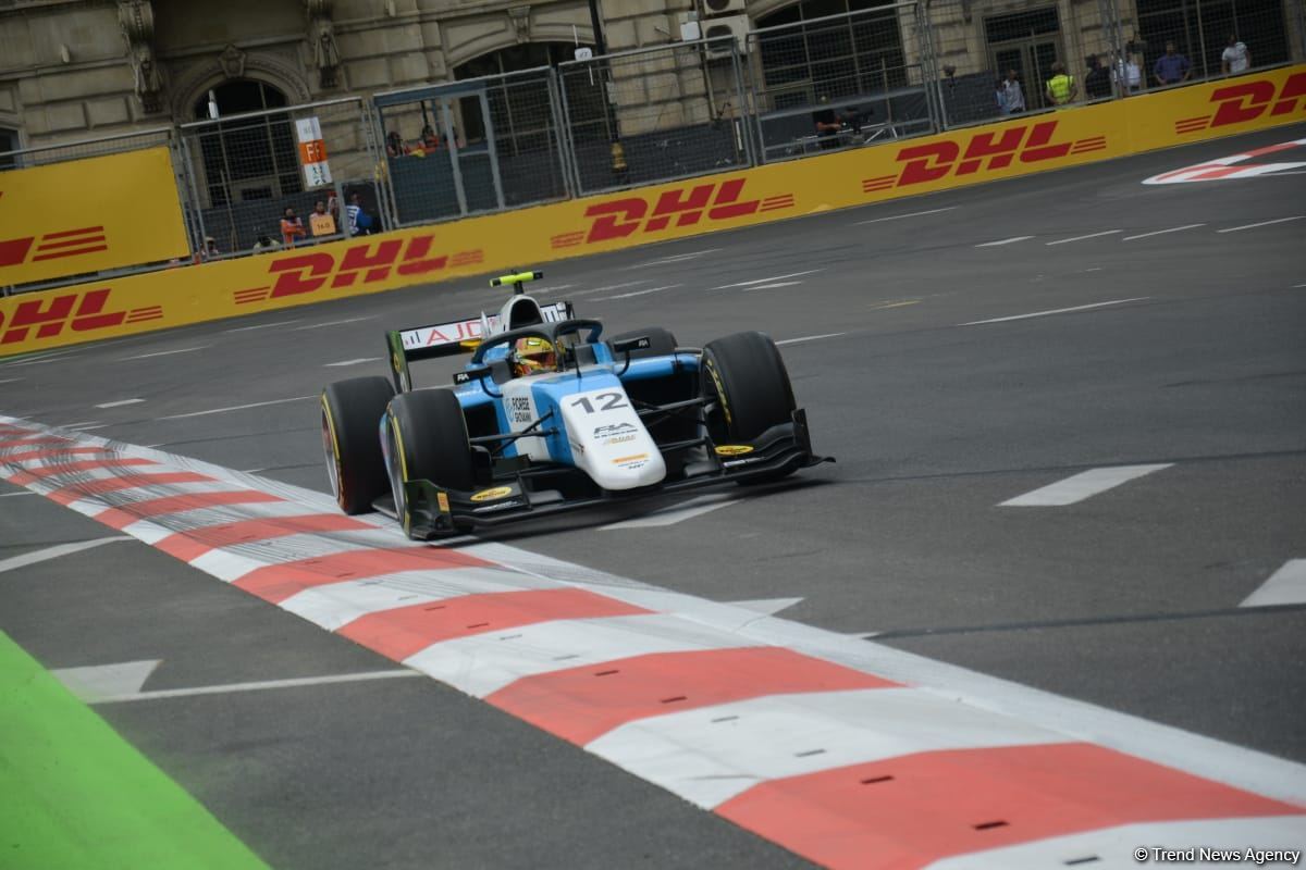 F-1 Azerbaijan Grand Prix kicks off with F-2 Practice Session in Baku (PHOTO)