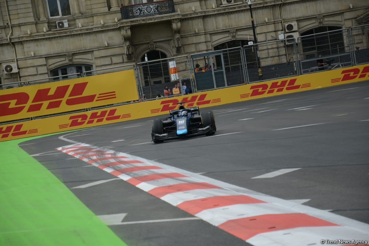 F-1 Azerbaijan Grand Prix kicks off with F-2 Practice Session in Baku (PHOTO)