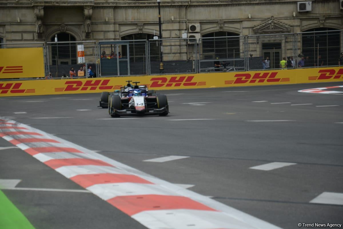 F-1 Azerbaijan Grand Prix kicks off with F-2 Practice Session in Baku (PHOTO)