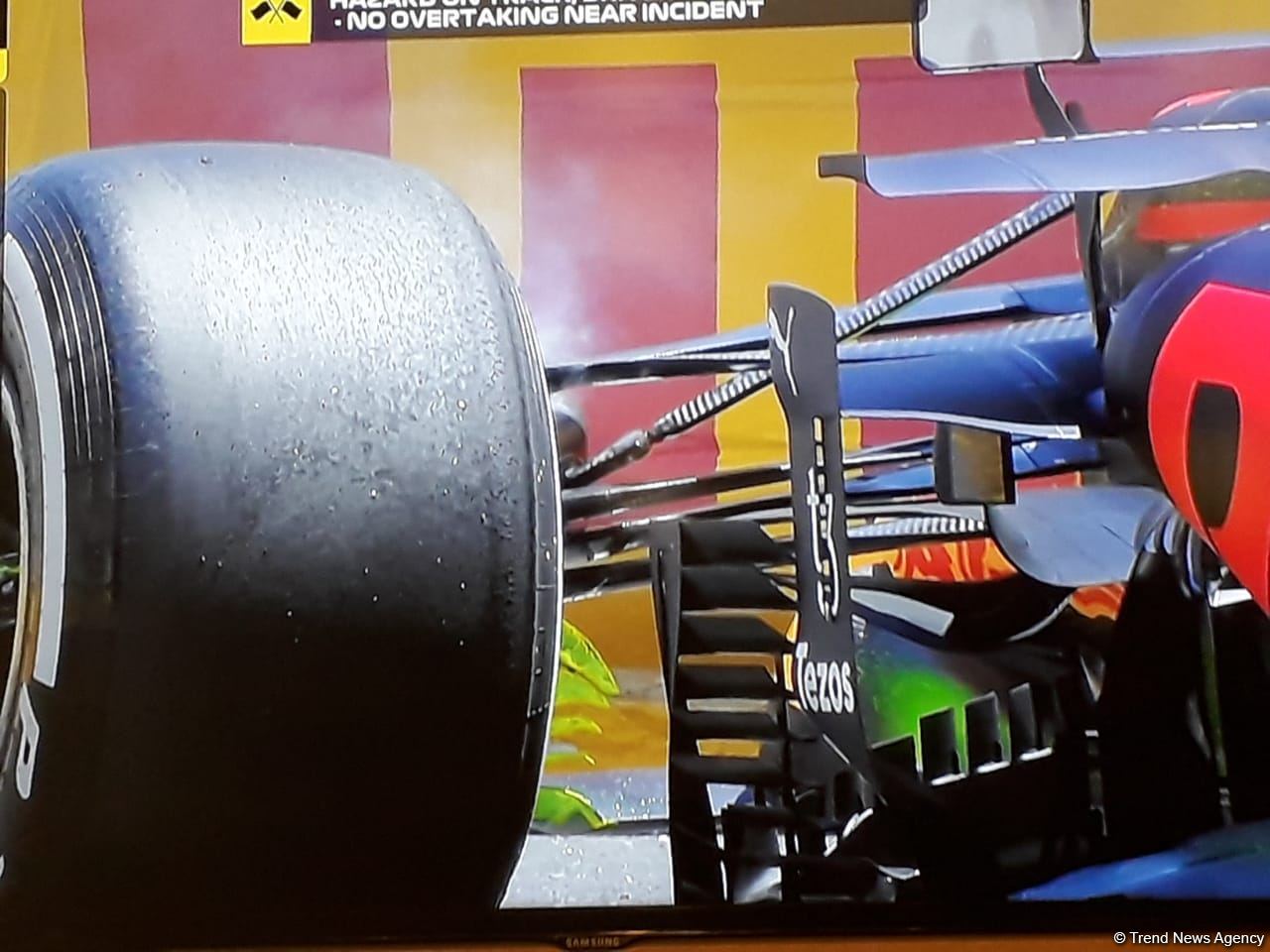 Red Bull Racing pilot crashes at F1 Azerbaijan Grand Prix in Baku (PHOTO)