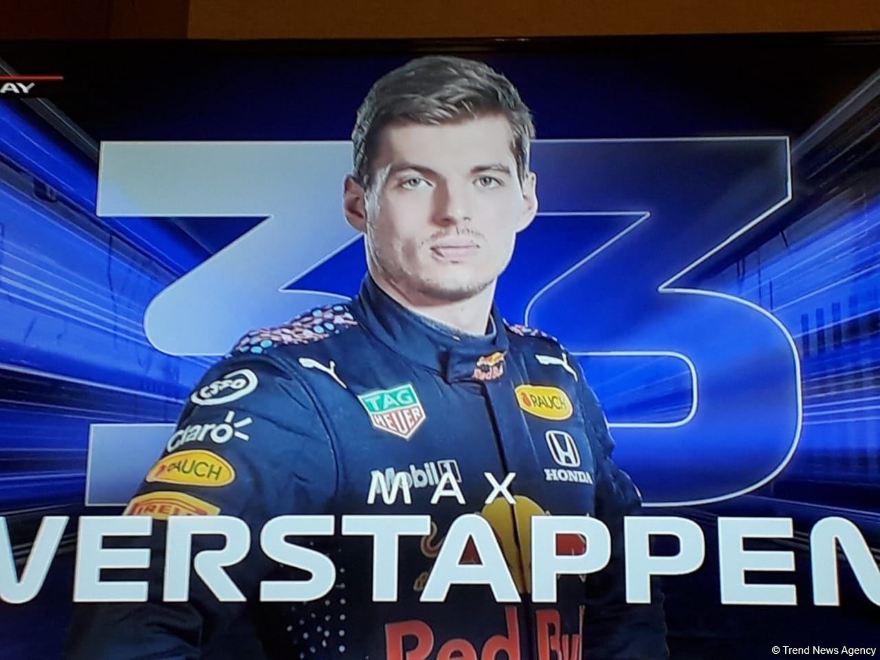 Red Bull Racing pilot crashes at F1 Azerbaijan Grand Prix in Baku (PHOTO)