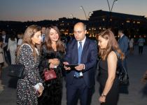 “Reduce, Reuse, Recycle, Respect” exhibition by NARGIS Publishing house is open on the Baku Boulevard (PHOTO/VIDEO)