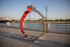 “Reduce, Reuse, Recycle, Respect” exhibition by NARGIS Publishing house is open on the Baku Boulevard (PHOTO/VIDEO)