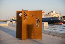“Reduce, Reuse, Recycle, Respect” exhibition by NARGIS Publishing house is open on the Baku Boulevard (PHOTO/VIDEO)