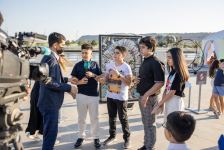“Reduce, Reuse, Recycle, Respect” exhibition by NARGIS Publishing house is open on the Baku Boulevard (PHOTO/VIDEO)