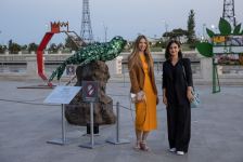 “Reduce, Reuse, Recycle, Respect” exhibition by NARGIS Publishing house is open on the Baku Boulevard (PHOTO/VIDEO)