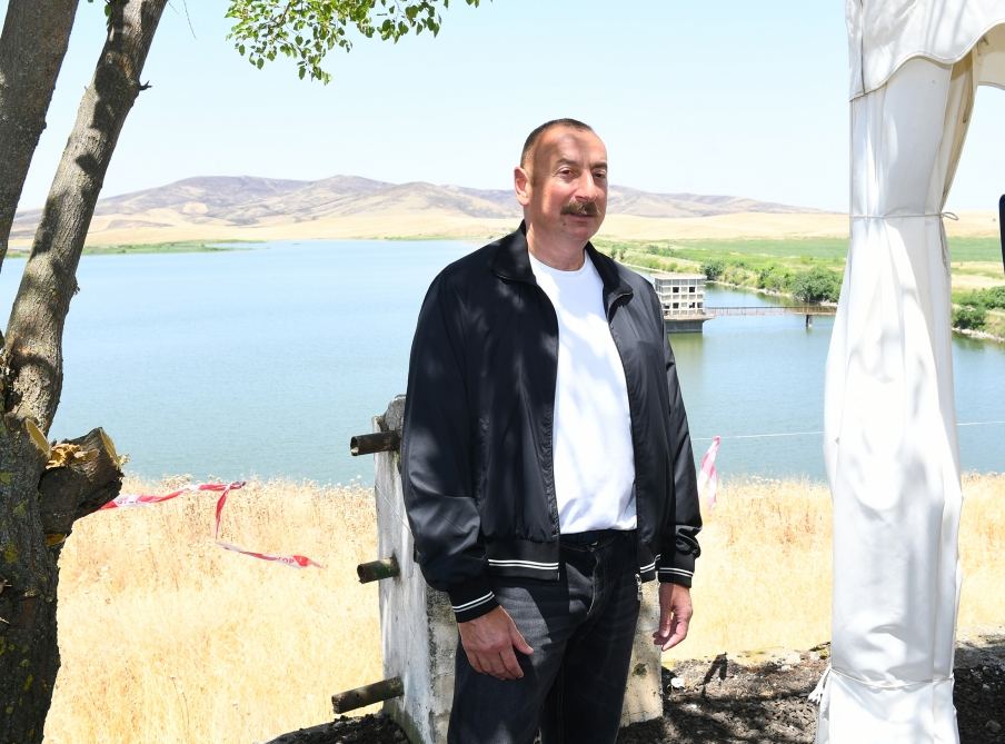 President Ilham Aliyev visits Ashaghy Kondalanchay reservoir in Fuzuli (PHOTO)