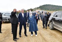 Azerbaijani president welcomes Turkish president in Fuzuli district (PHOTO)