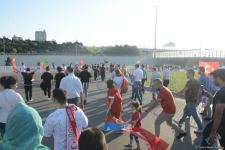 Fans preparing to watch Turkey vs Wales football match at Baku Olympic Stadium (PHOTO)