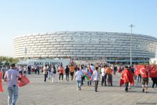 Fans preparing to watch Turkey vs Wales football match at Baku Olympic Stadium (PHOTO)