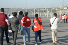 Fans preparing to watch Turkey vs Wales football match at Baku Olympic Stadium (PHOTO)