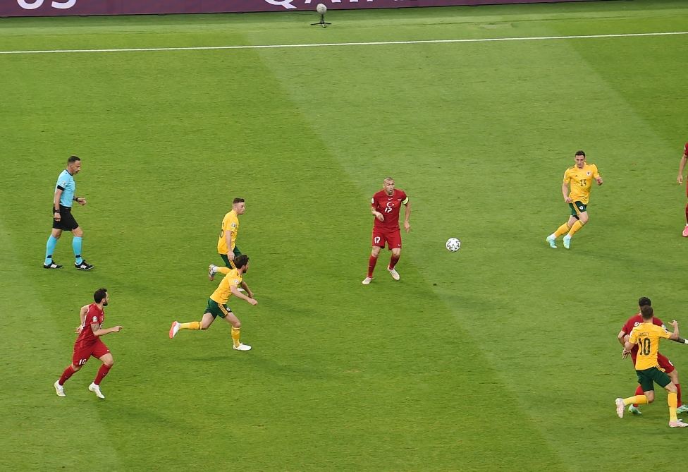 Azerbaijani, Turkish presidents watch Turkey vs Wales football match (FOTO)