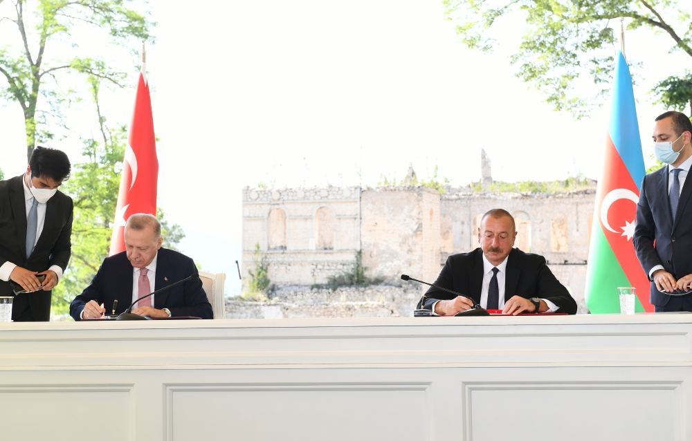 Azerbaijan, Turkey signed Shusha Declaration on allied relations (PHOTO)