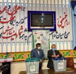 President and parliament speaker cast vote in presidential election (PHOTO)