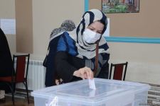 Iranians in Azerbaijan voting at Iran's presidential election (PHOTO)